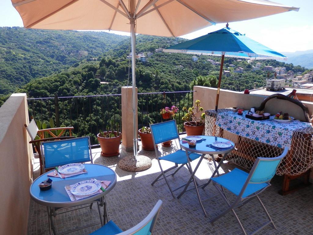 Bed and Breakfast Al Fakhar Ficarra Exteriér fotografie